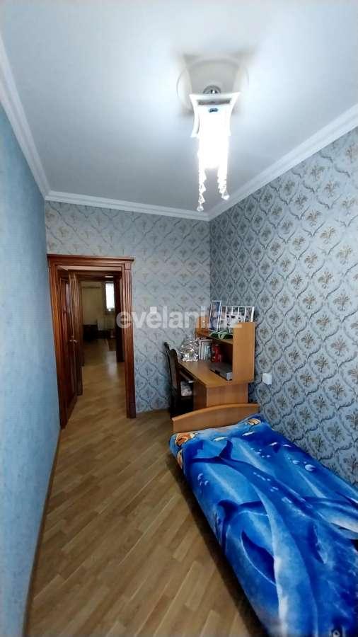 Satılır, köhnə tikili, 3 otaqlı, 75 m², Bakı, Səbail r, Badamdar q.