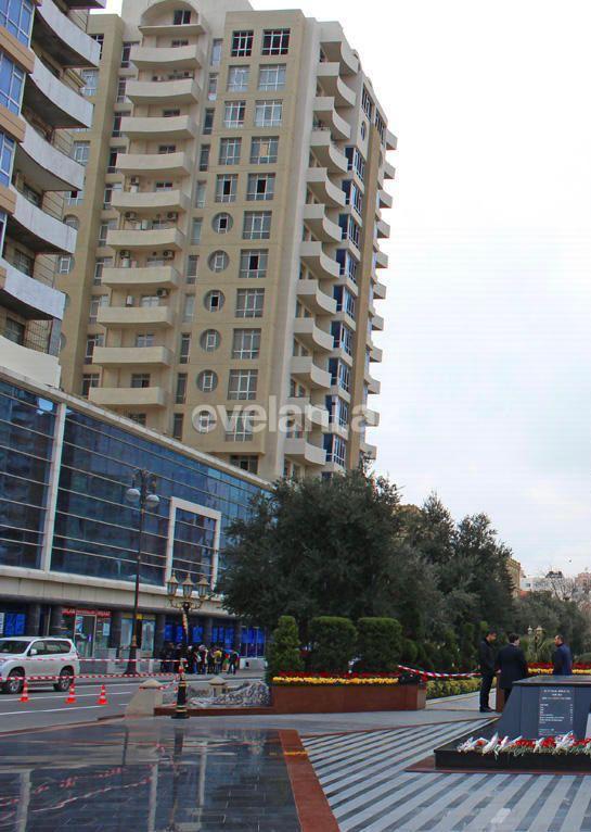 Rent, new building, 3 room, 135 m², Baku, Khatai r, Shah Ismail Khatai m.