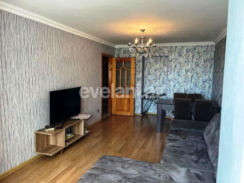 Satılır, köhnə tikili, 3 otaqlı, 75 m², Bakı, Xətai r, Əhmədli q, Həzi Aslanov m.