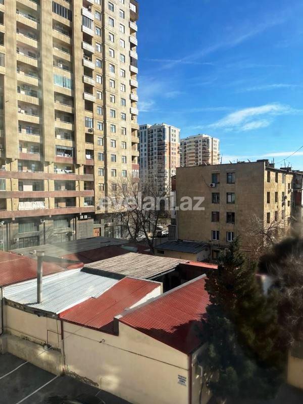 Satılır, köhnə tikili, 3 otaqlı, 75 m², Bakı, Xətai r, Əhmədli q, Həzi Aslanov m.