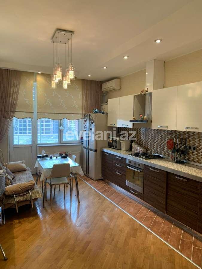 Kirayə verilir, yeni tikili, 3 otaqlı, 150 m², Bakı, Yasamal r, Elmlər Akademiyası m.