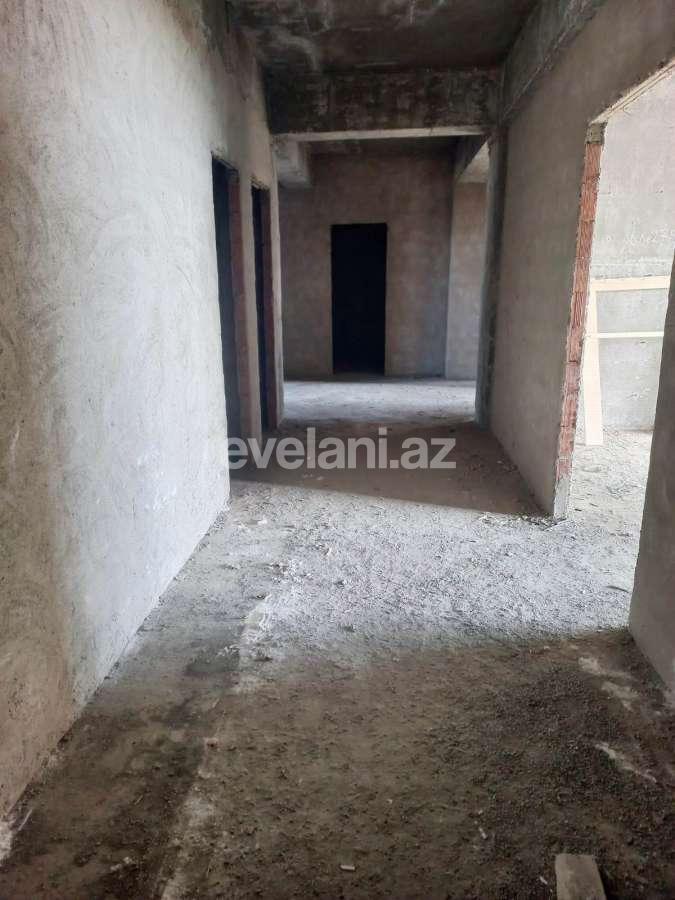 Satılır, yeni tikili, 4 otaqlı, 198 m², Bakı, Binəqədi r, 8-ci mikrorayon q, Azadlıq prospekti m.