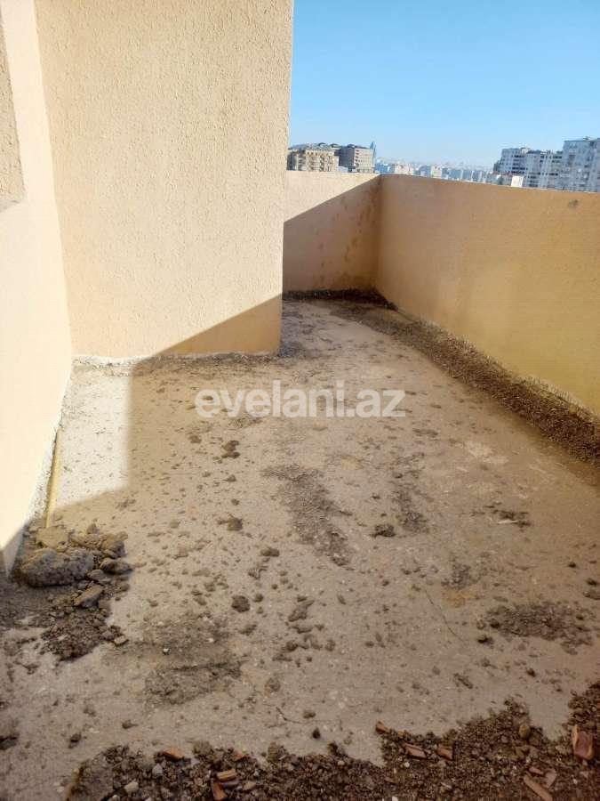 Satılır, yeni tikili, 4 otaqlı, 198 m², Bakı, Binəqədi r, 8-ci mikrorayon q, Azadlıq prospekti m.