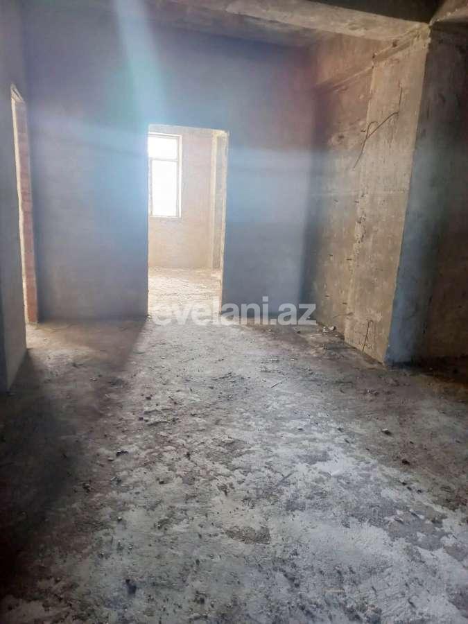 Satılır, yeni tikili, 4 otaqlı, 198 m², Bakı, Binəqədi r, 8-ci mikrorayon q, Azadlıq prospekti m.