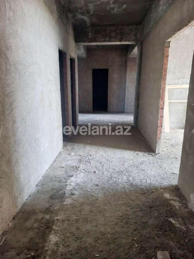 Satılır, yeni tikili, 4 otaqlı, 198 m², Bakı, Binəqədi r, 8-ci mikrorayon q, Azadlıq prospekti m.