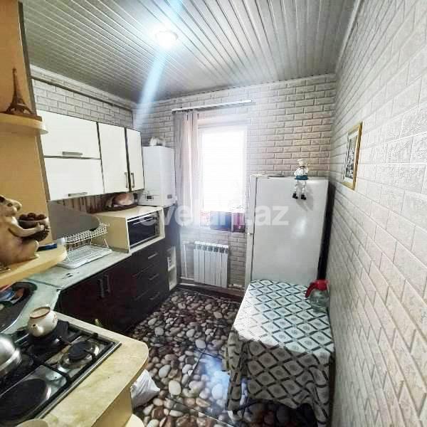 Sale, old building, 3 room, 85 m², Baku, Sabunchu r, Bakikhanov d, Neftchilar m.