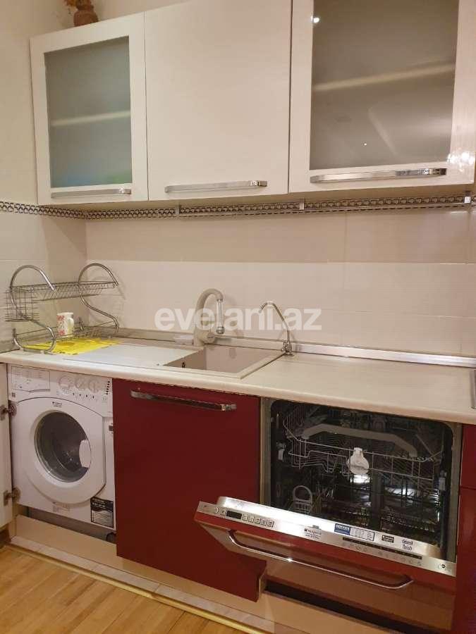 Kirayə verilir, yeni tikili, 2 otaqlı, 70 m², Bakı, Səbail r, İçəri Şəhər m.