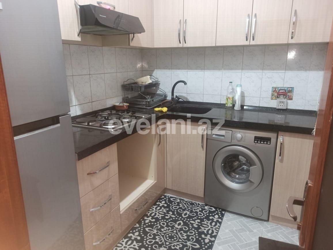 Kirayə verilir, köhnə tikili, 2 otaqlı, 52 m², Bakı, Nəsimi r, 4-cü mikrorayon q, Memar Əcəmi m.