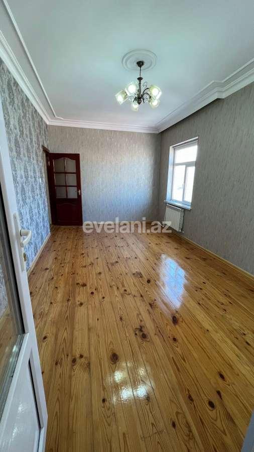 Satılır, köhnə tikili, 2 otaqlı, 50 m², Bakı, Yasamal r, Elmlər Akademiyası m.
