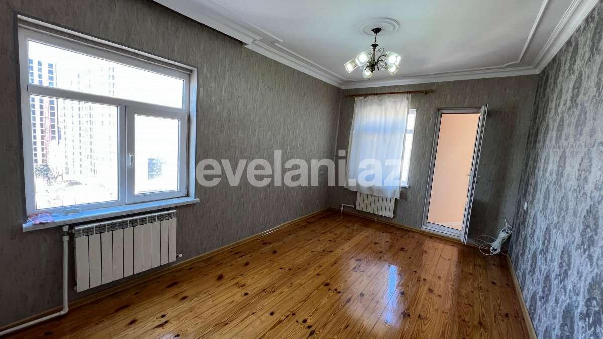 Satılır, köhnə tikili, 2 otaqlı, 50 m², Bakı, Yasamal r, Elmlər Akademiyası m.