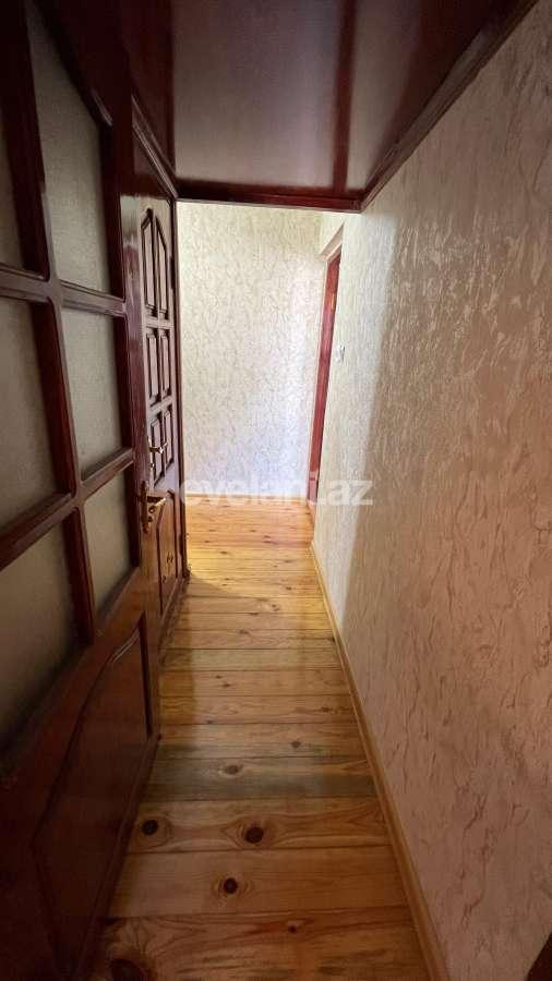 Satılır, köhnə tikili, 2 otaqlı, 50 m², Bakı, Yasamal r, Elmlər Akademiyası m.