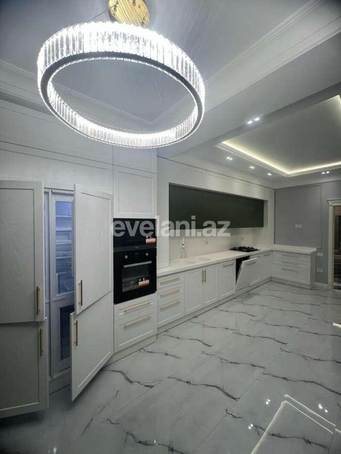 Sale, new building, 4 room, 190 m², Baku, Nasimi r.