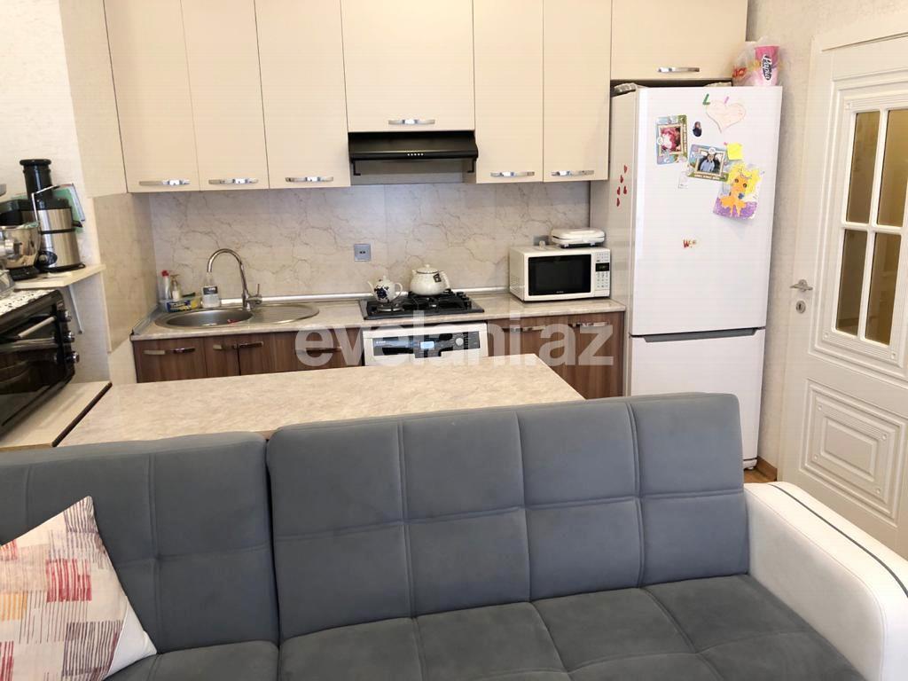 Satılır, yeni tikili, 2 otaqlı, 43 m², Bakı, Binəqədi r, 8-ci mikrorayon q, Azadlıq prospekti m.