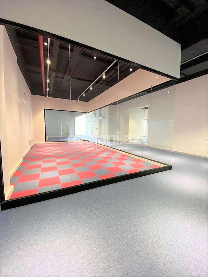Kirayə verilir, ofis, 20 otaqlı, 1200 m², Bakı, Xətai r, Ağ şəhər q, Şah İsmayıl Xətai m.