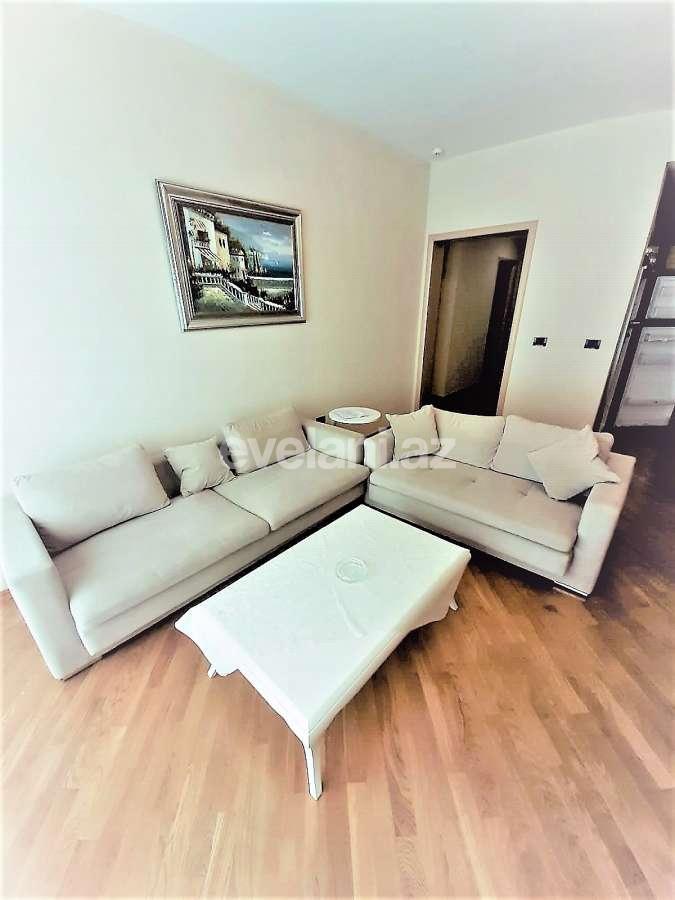 Kirayə verilir, yeni tikili, 3 otaqlı, 100 m², Bakı, Nəsimi r, 28 may m.