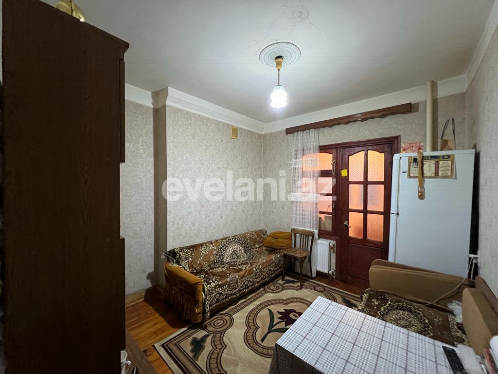 Satılır, köhnə tikili, 3 otaqlı, 70 m², Bakı, Suraxanı r, Yeni Günəşli q.