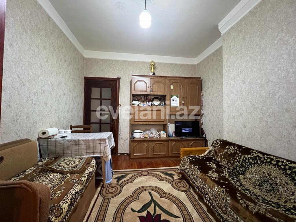 Satılır, köhnə tikili, 3 otaqlı, 70 m², Bakı, Suraxanı r, Yeni Günəşli q.