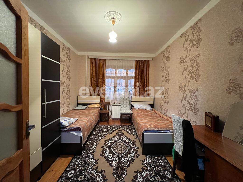 Satılır, köhnə tikili, 3 otaqlı, 70 m², Bakı, Suraxanı r, Yeni Günəşli q.