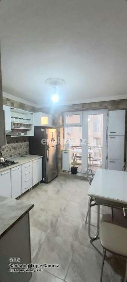 Satılır, yeni tikili, 2 otaqlı, 65 m², Bakı, İnşaatçılar m.