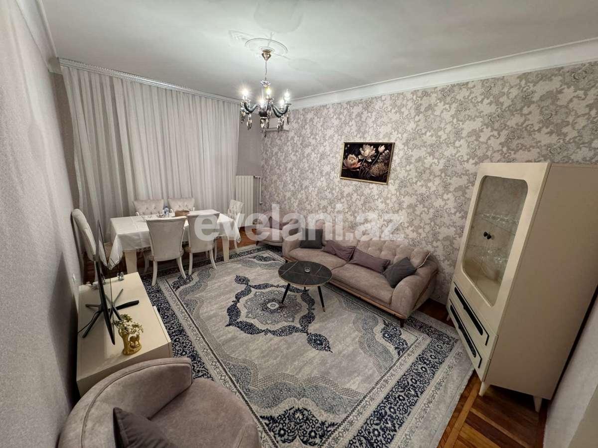 Сдаётся, вторичка, 2-комнаты, 65 m², Баку, Хатаинский r, Шах Исмаил Хатаи m.