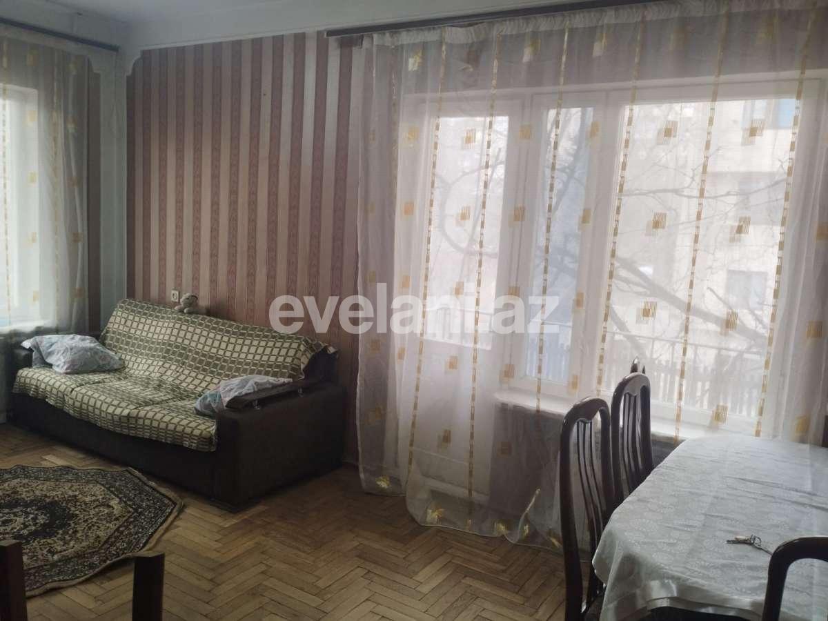 Kirayə verilir, köhnə tikili, 4 otaqlı, 110 m², Bakı, Binəqədi r, 8-ci mikrorayon q, Azadlıq prospekti m.