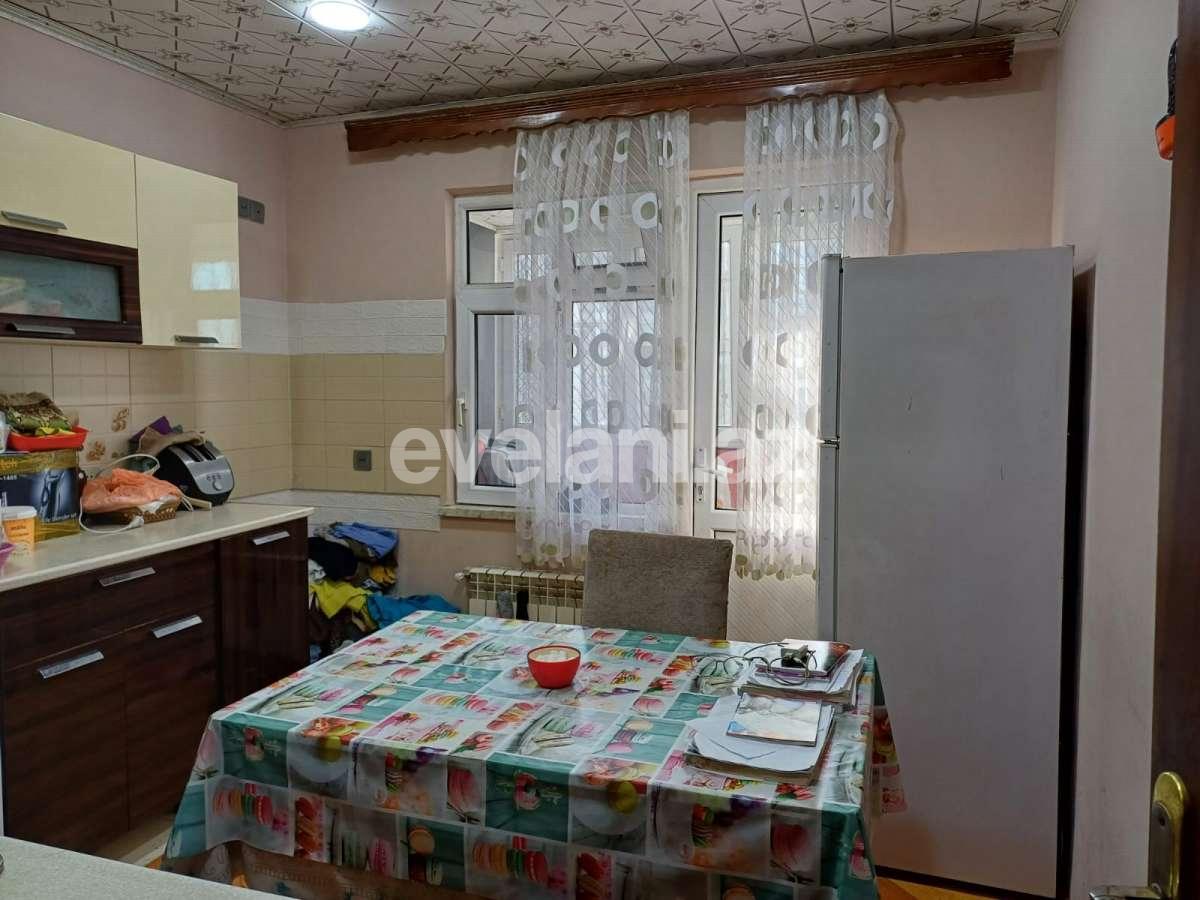 Sale, old building, 2 room, 60 m², Baku, Khatai r, Hazi Aslanov m.