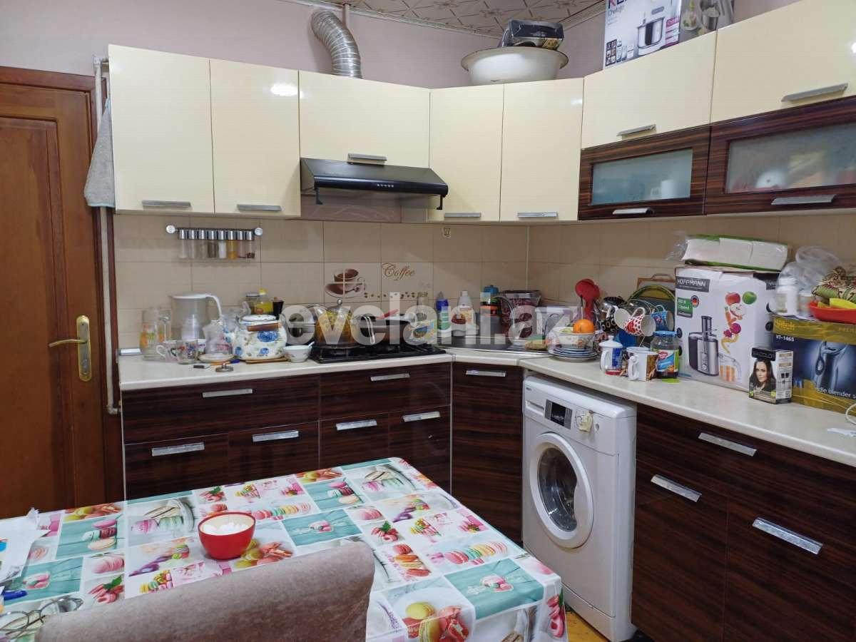 Sale, old building, 2 room, 60 m², Baku, Khatai r, Hazi Aslanov m.