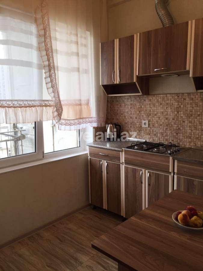 Satılır, köhnə tikili, 3 otaqlı, 80 m², Bakı, Xətai r, Azadlıq prospekti m.