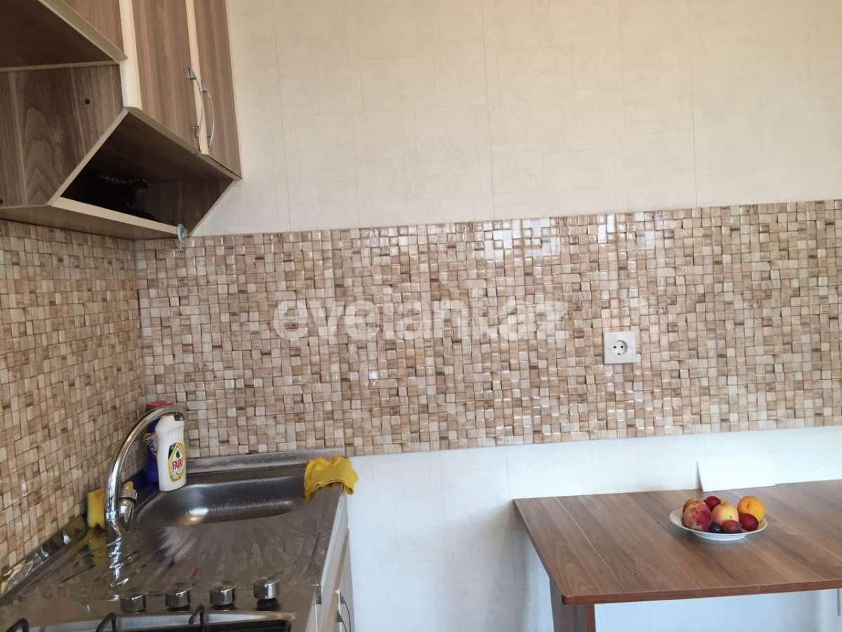 Satılır, köhnə tikili, 3 otaqlı, 80 m², Bakı, Xətai r, Azadlıq prospekti m.