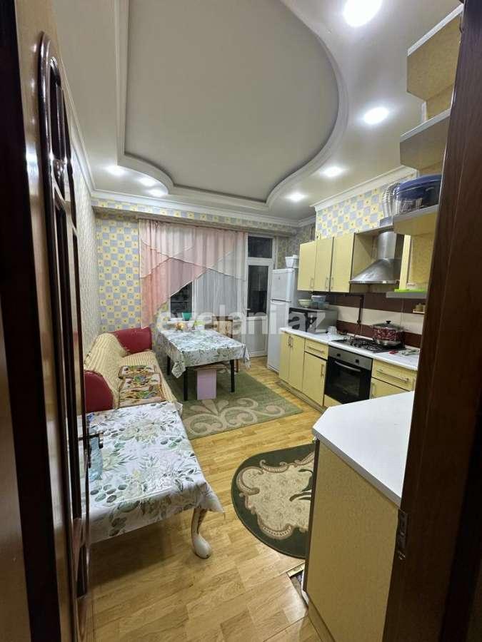 Satılır, yeni tikili, 3 otaqlı, 135 m², Bakı, Binəqədi r, 9-cu mikrorayon q, 20 yanvar m.