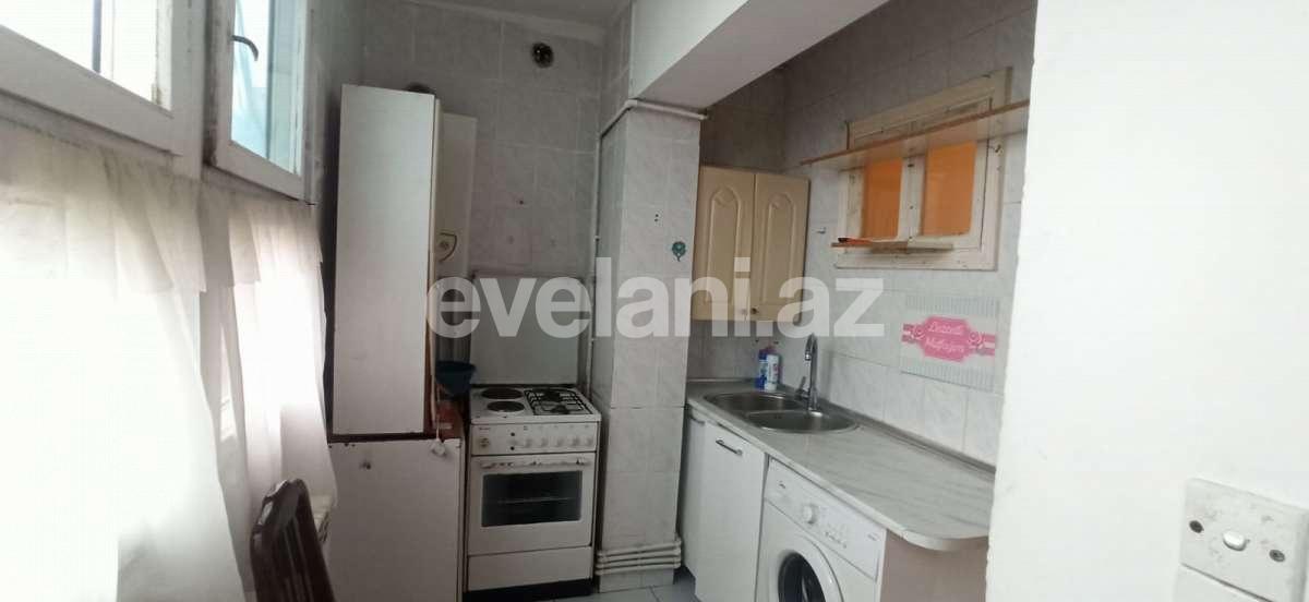 Satılır, köhnə tikili, 3 otaqlı, 60 m², Bakı, Xətai r, Həzi Aslanov m.
