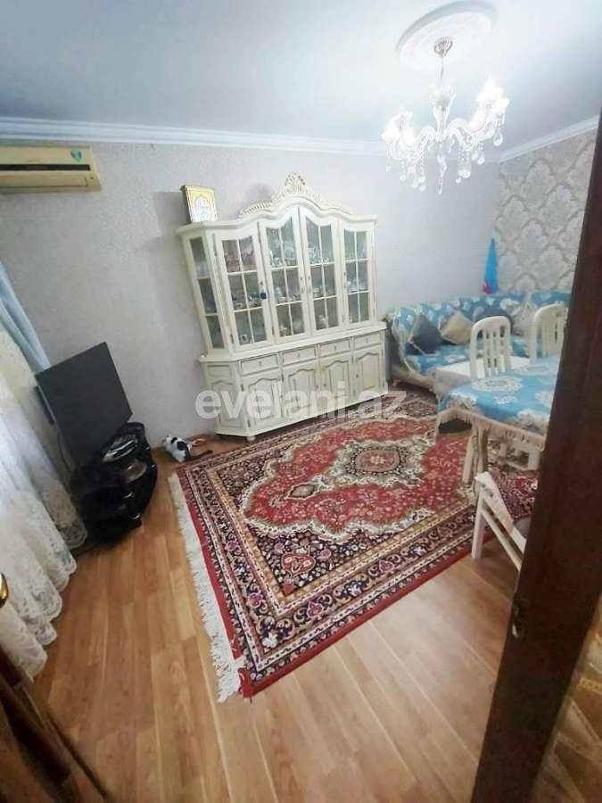 Satılır, köhnə tikili, 3 otaqlı, 60 m², Bakı, Xətai r, Əhmədli q, Həzi Aslanov m.