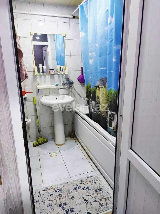 Satılır, köhnə tikili, 3 otaqlı, 60 m², Bakı, Xətai r, Əhmədli q, Həzi Aslanov m.