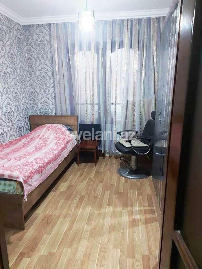 Satılır, köhnə tikili, 3 otaqlı, 60 m², Bakı, Xətai r, Əhmədli q, Həzi Aslanov m.