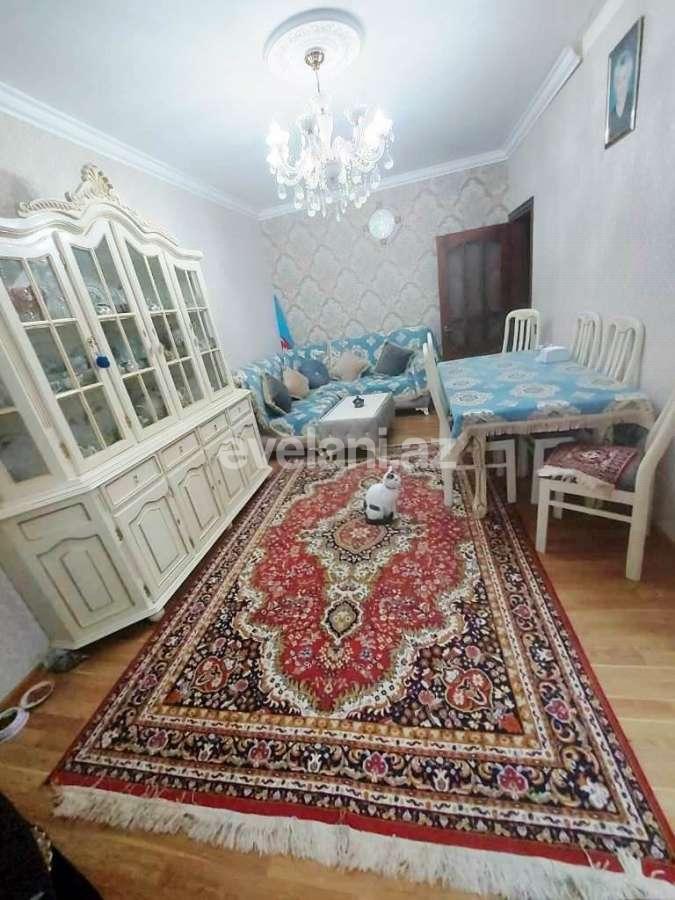 Satılır, köhnə tikili, 3 otaqlı, 60 m², Bakı, Xətai r, Əhmədli q, Həzi Aslanov m.