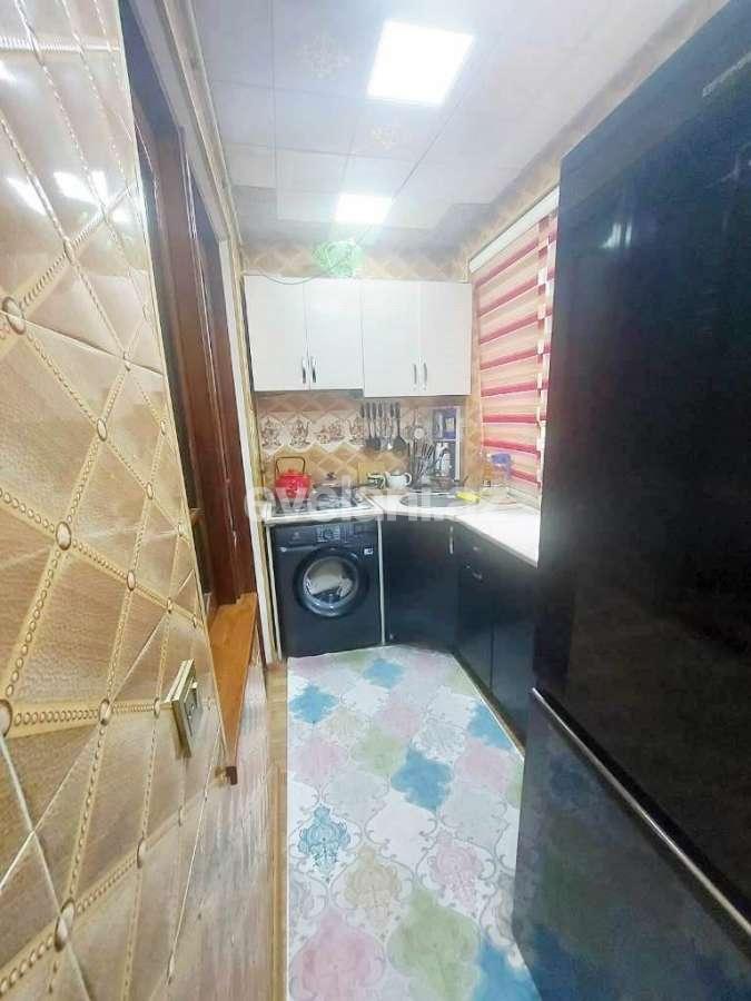 Satılır, köhnə tikili, 3 otaqlı, 60 m², Bakı, Xətai r, Əhmədli q, Həzi Aslanov m.