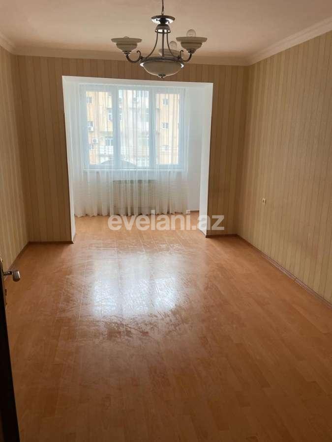 Kirayə verilir, köhnə tikili, 4 otaqlı, 120 m², Bakı, Yasamal r, Elmlər Akademiyası m.
