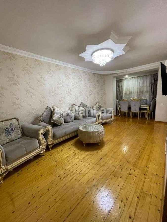 Satılır, köhnə tikili, 4 otaqlı, 110 m², Bakı, Xətai r, Həzi Aslanov m.