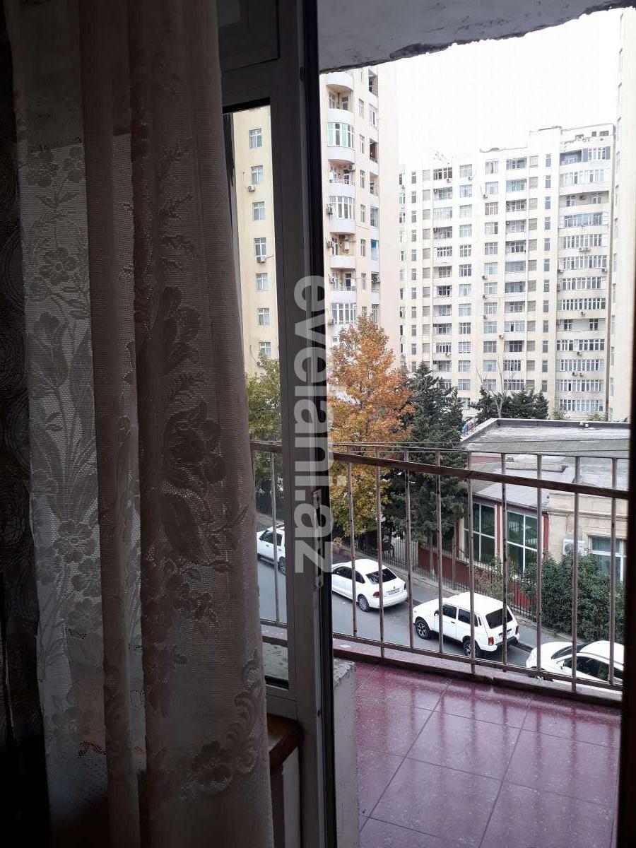 Rent, old building, 2 room, 45 m², Baku, Yasamal r, Elmlar Akademiyası m.