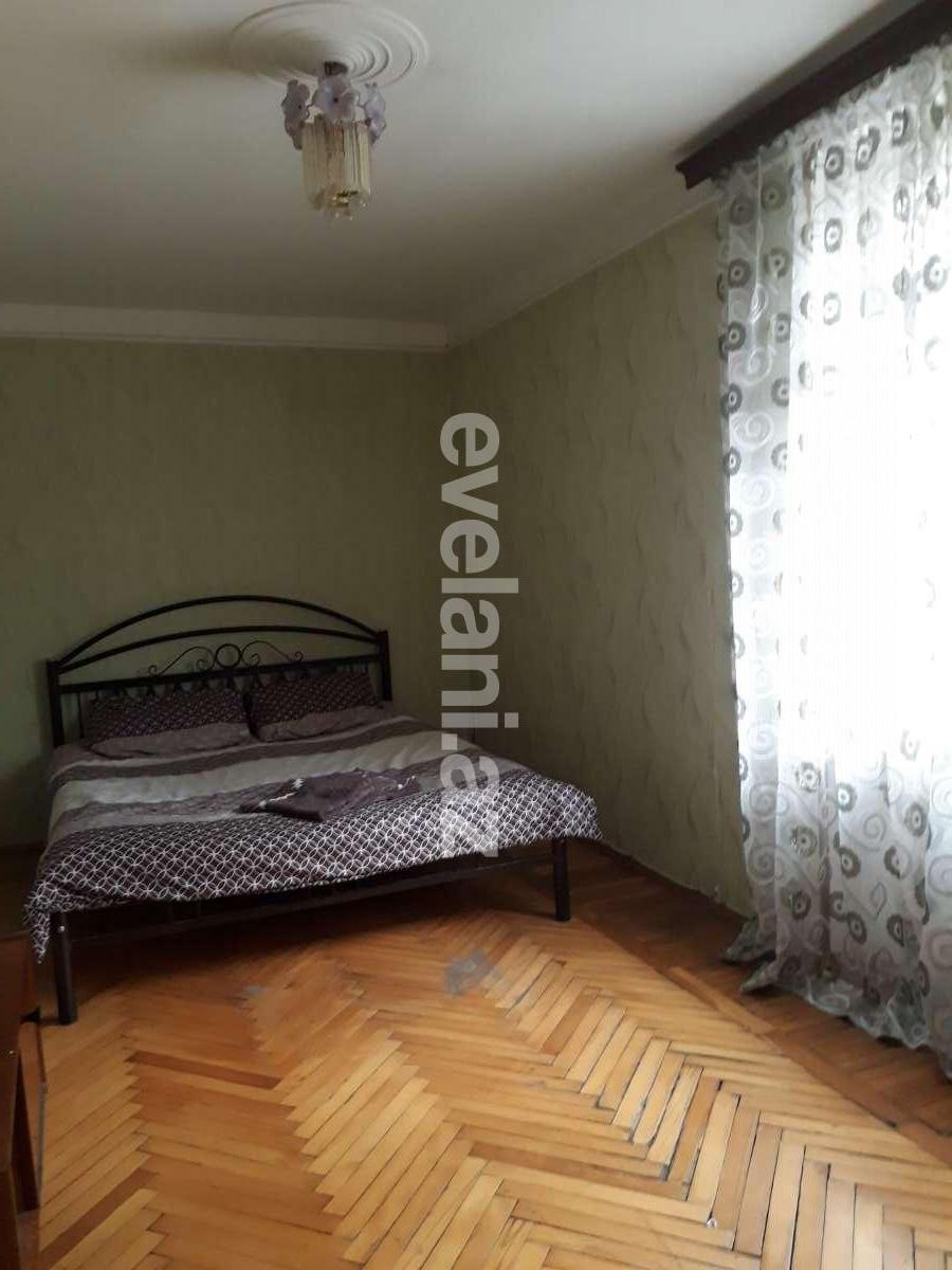Rent, old building, 2 room, 45 m², Baku, Yasamal r, Elmlar Akademiyası m.