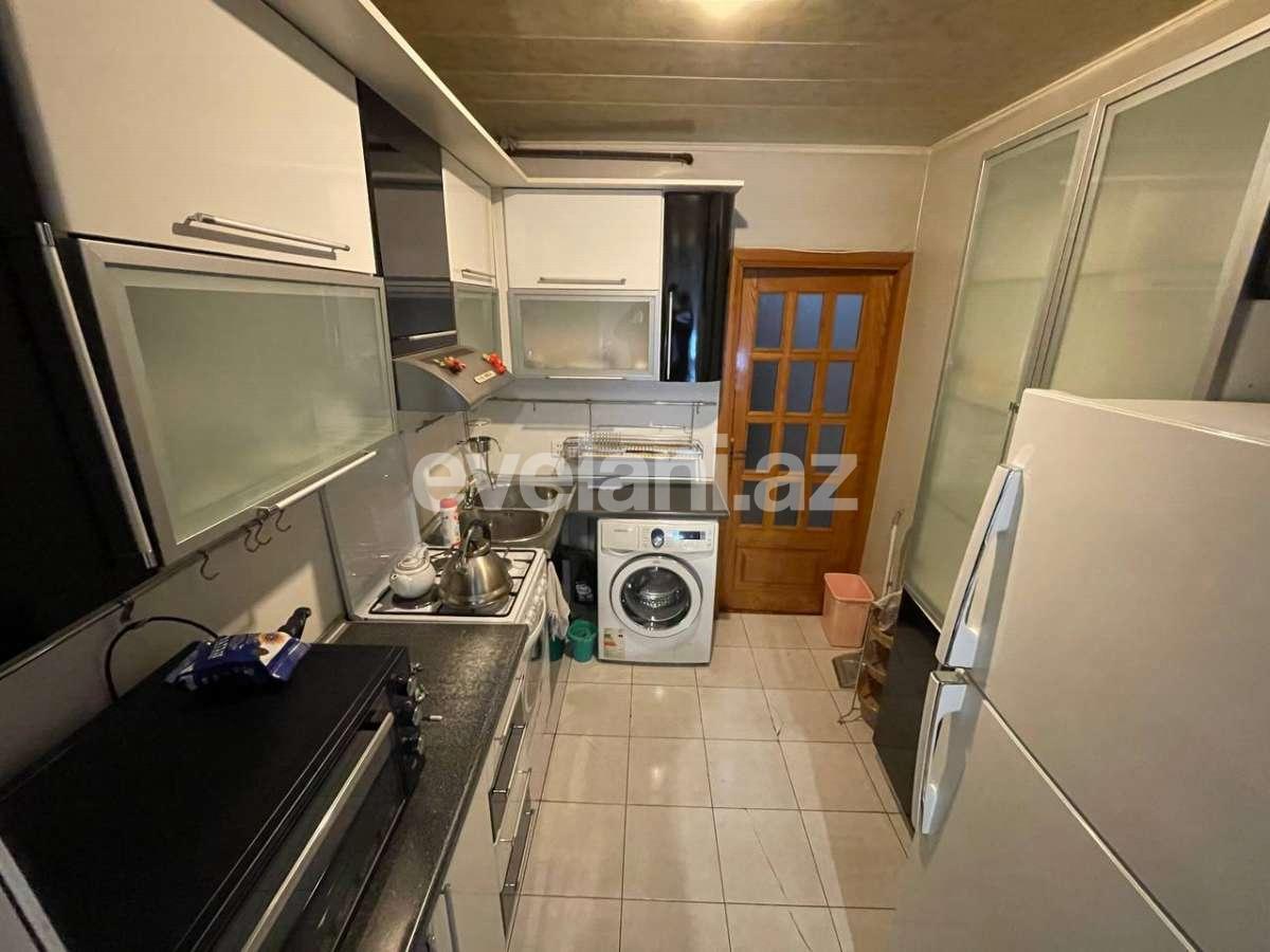 Rent, old building, 3 room, 75 m², Baku, Yasamal r, Elmlar Akademiyası m.