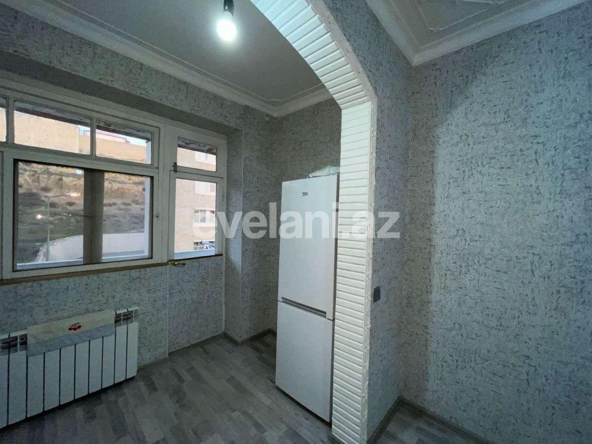 Sale, old building, 4 room, 110 m², Baku, Khatai r.