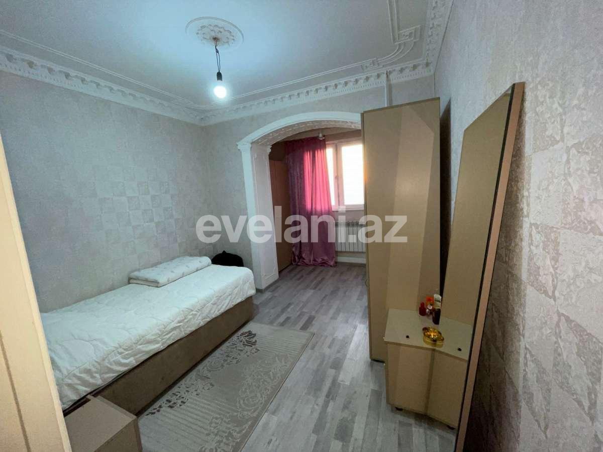 Sale, old building, 4 room, 110 m², Baku, Khatai r.