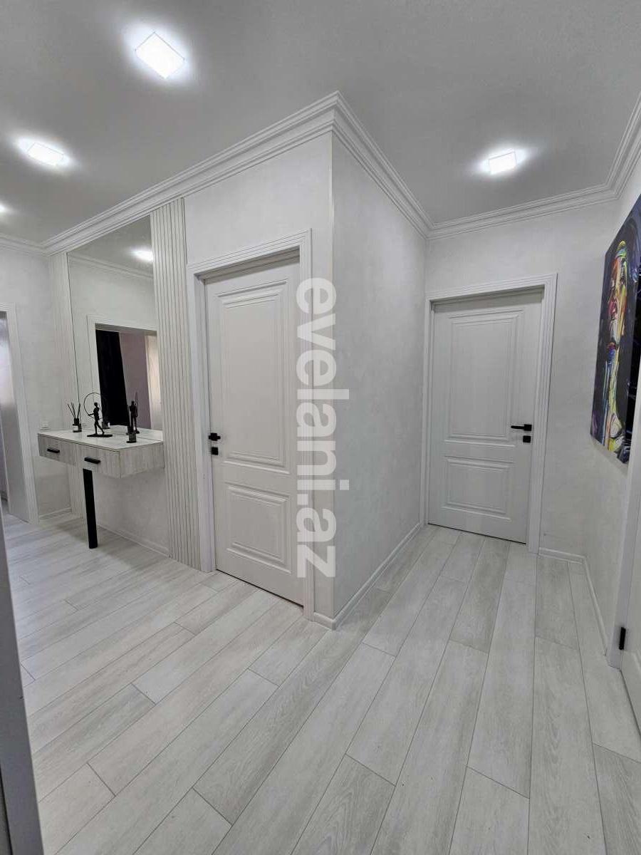 Satılır, köhnə tikili, 3 otaqlı, 60 m², Bakı, Suraxanı r, Yeni Günəşli q.