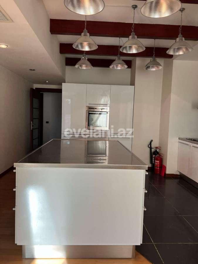 Kirayə verilir, yeni tikili, 5 otaqlı, 489 m², Bakı, Səbail r, Sahil m.