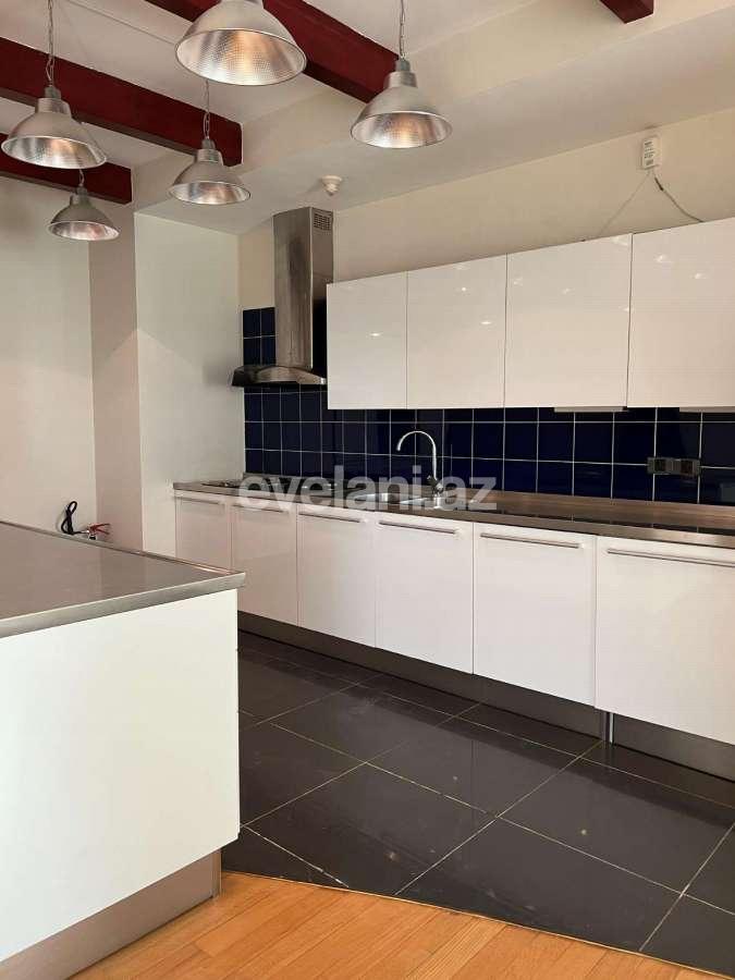 Kirayə verilir, yeni tikili, 5 otaqlı, 489 m², Bakı, Səbail r, Sahil m.