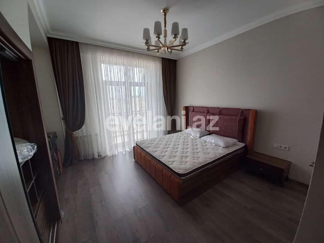 Kirayə verilir, yeni tikili, 4 otaqlı, 200 m², Bakı, Xətai r, Ağ şəhər q, Şah İsmayıl Xətai m.