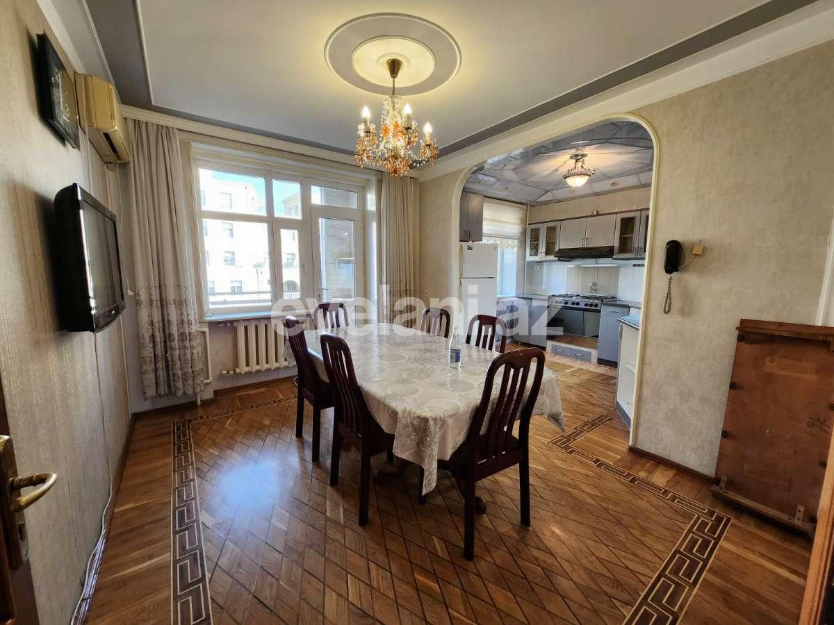 Rent, old building, 5 room, 165 m², Baku, Yasamal r, Nizami m.