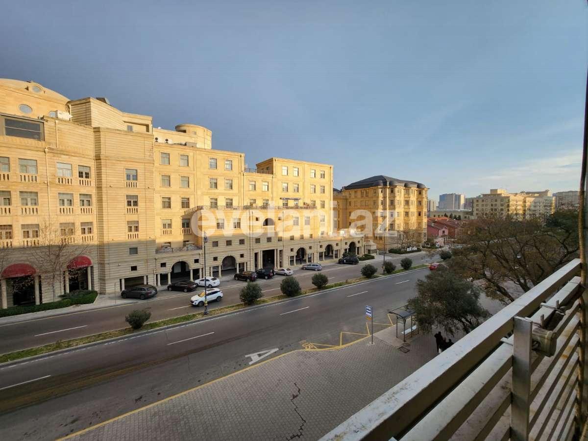 Rent, old building, 5 room, 165 m², Baku, Yasamal r, Nizami m.