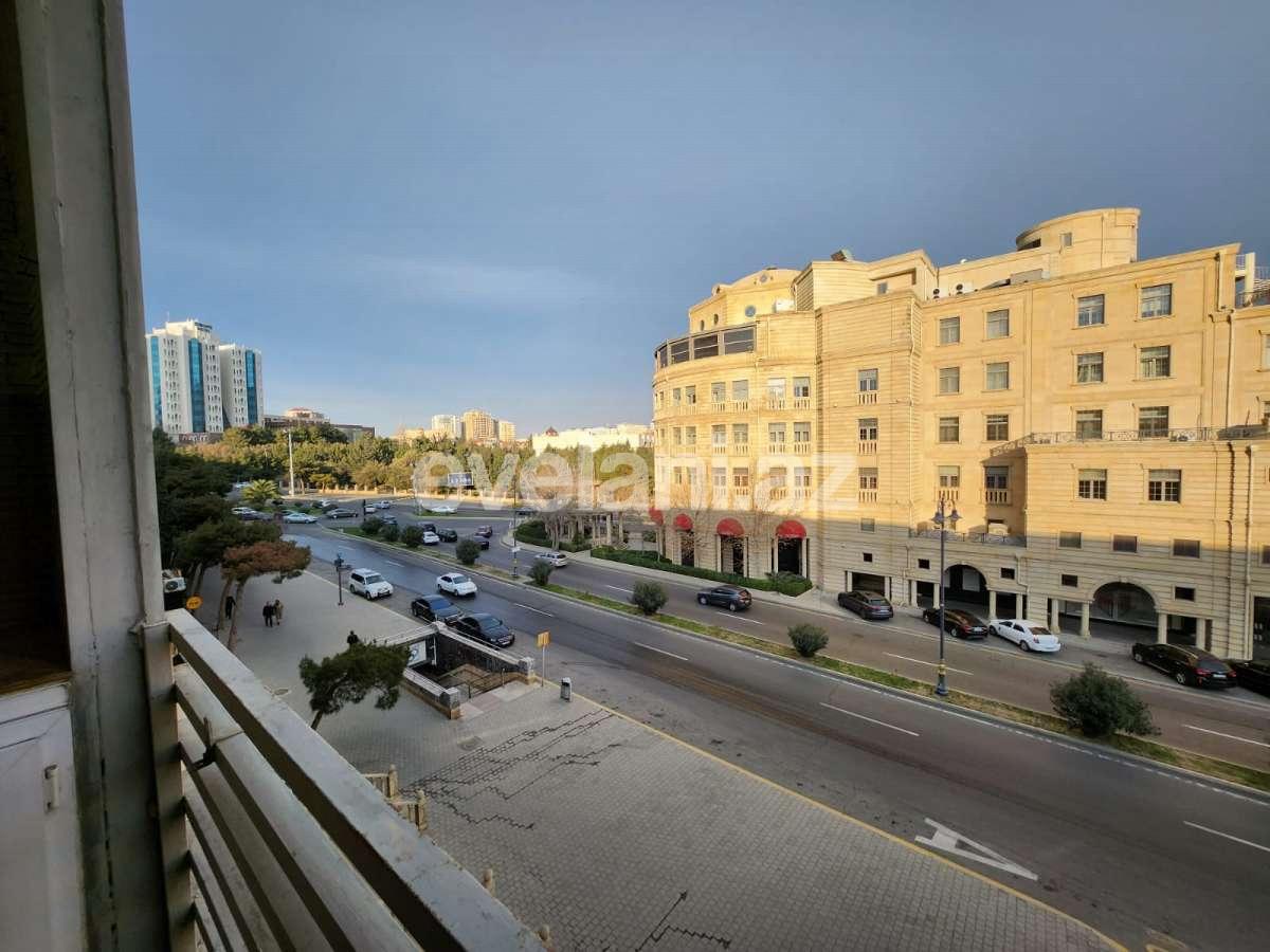 Rent, old building, 5 room, 165 m², Baku, Yasamal r, Nizami m.